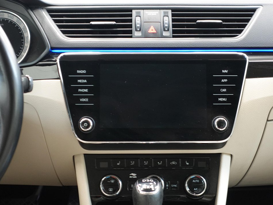 Škoda Superb III 2.0TDI L&K 4x4