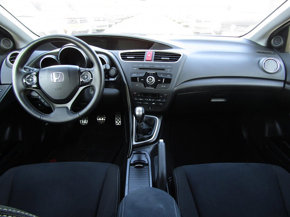 Honda Civic 1.8 i-VTEC Sport
