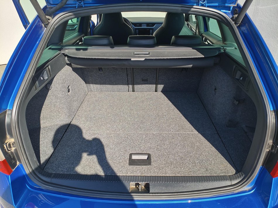 Škoda Octavia III 2.0 TDi RS