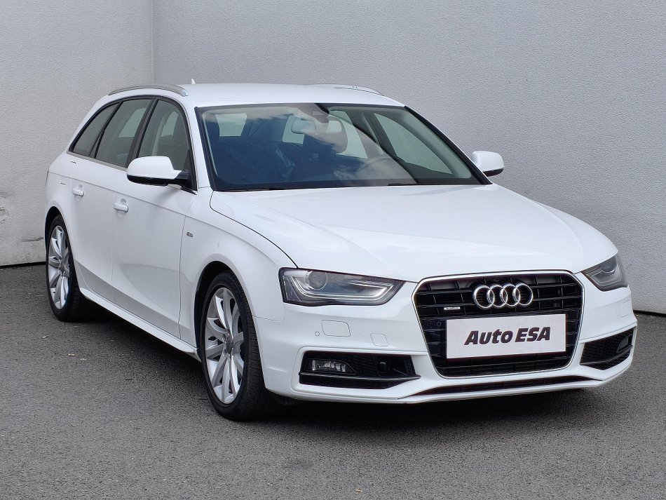 Audi A4 3.0 TDi S-line quattro