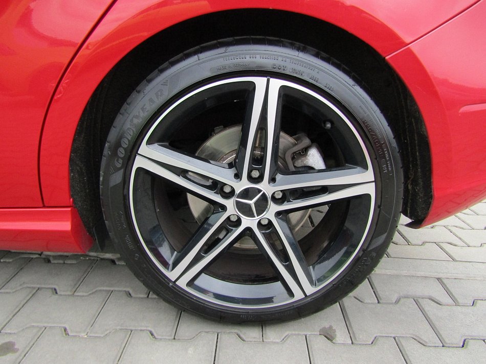 Mercedes-Benz Třída B 2.2CDi 