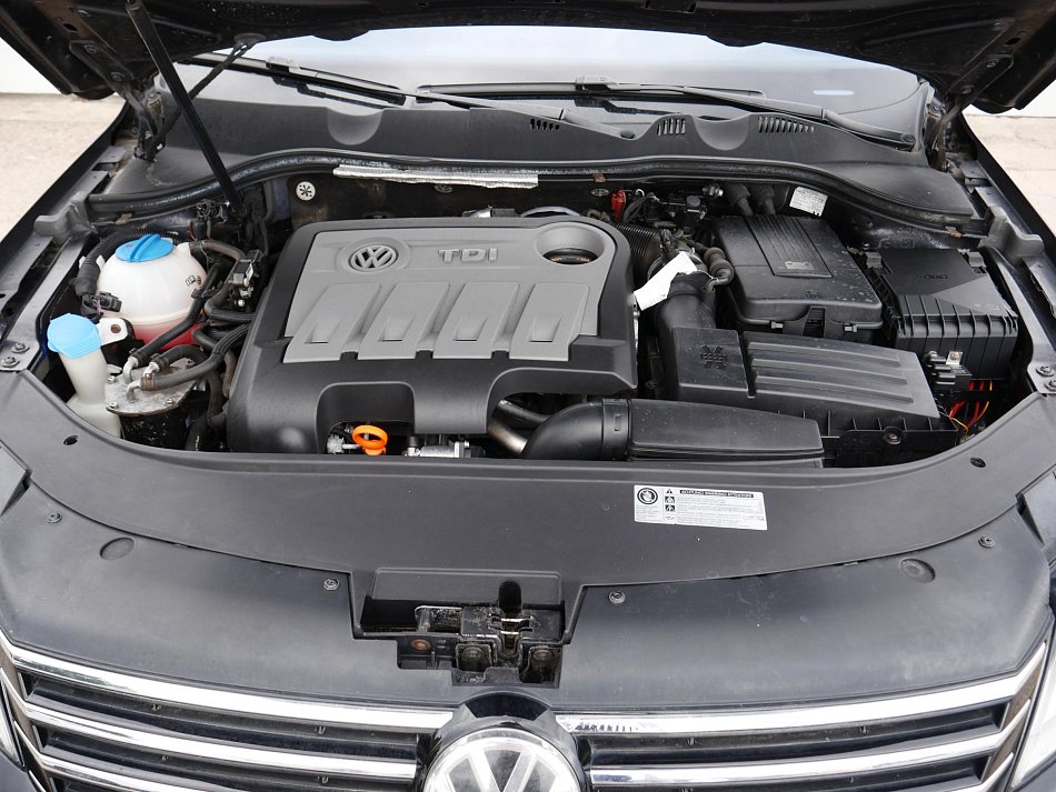 Volkswagen Passat 2.0 TDi Highline
