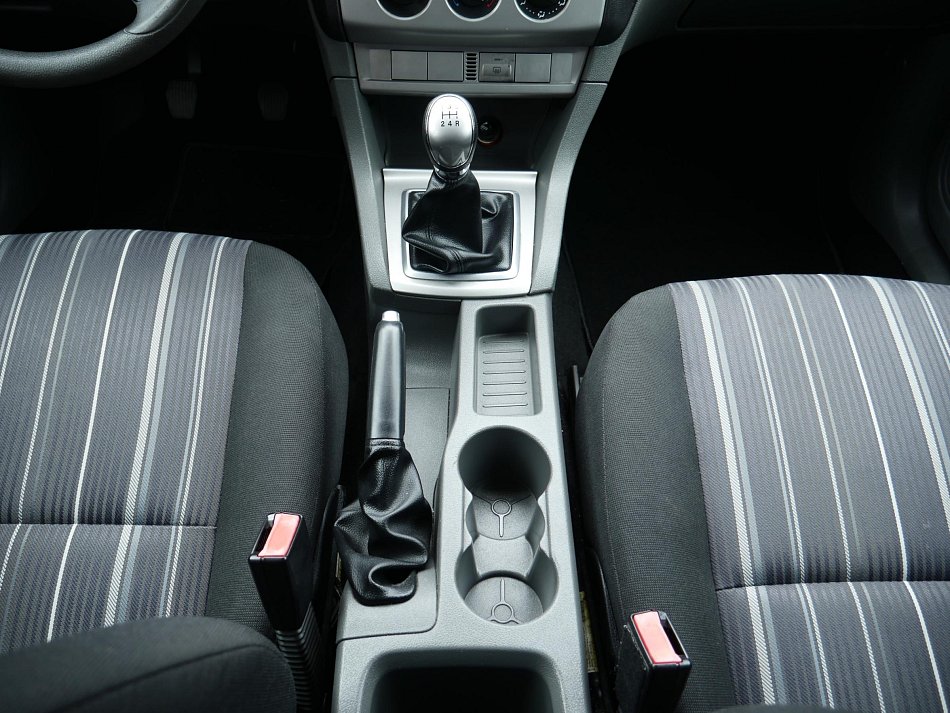 Ford Focus 1.6 i 