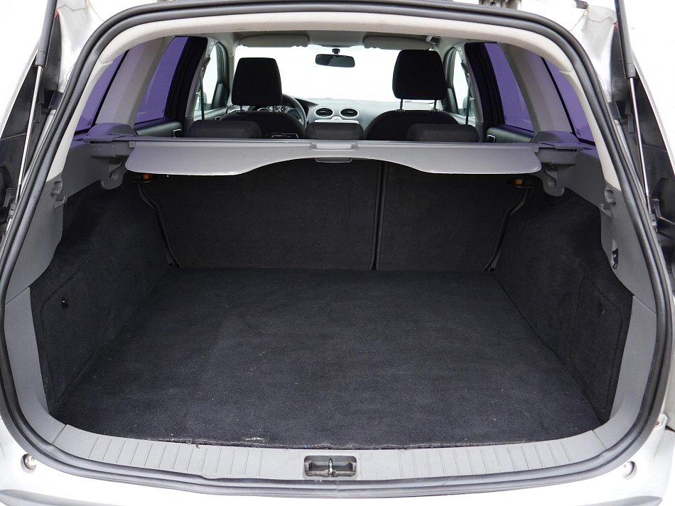 Ford Focus 1.6 i 