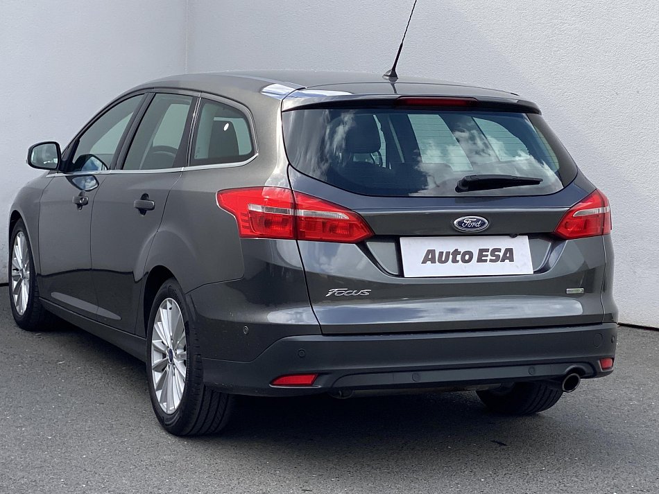 Ford Focus 1.5 EB Titanium
