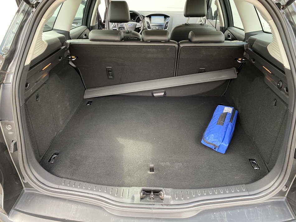 Ford Focus 1.5 EB Titanium