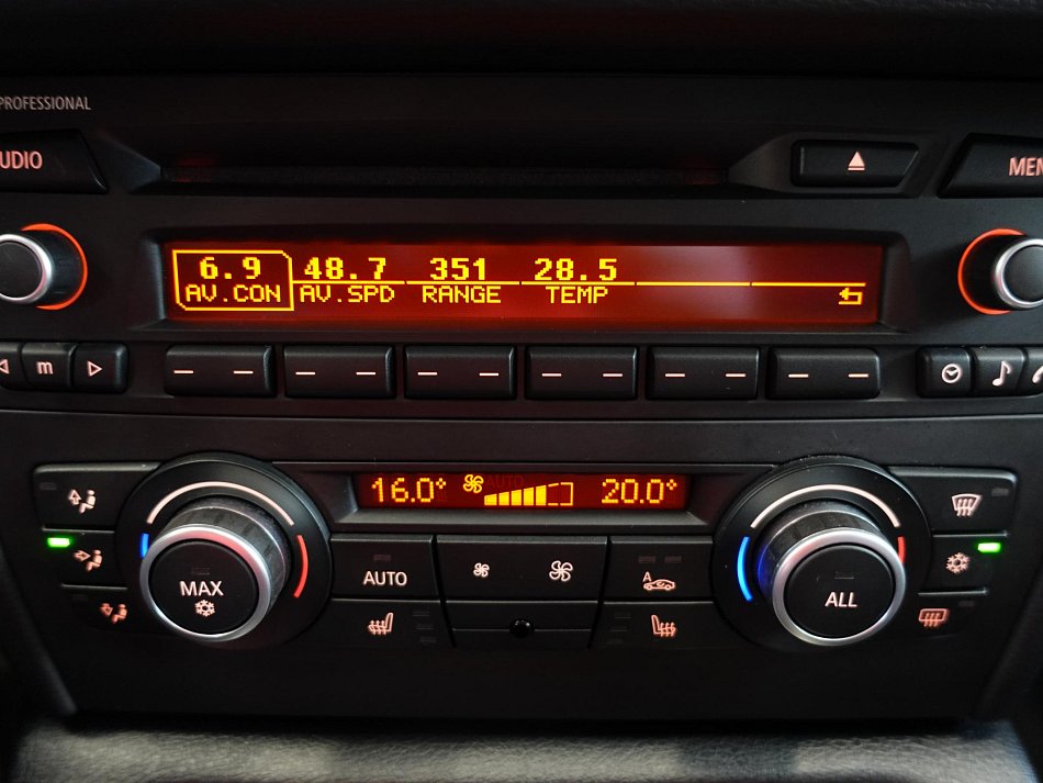 BMW X1 2.0 D  xDrive 18d