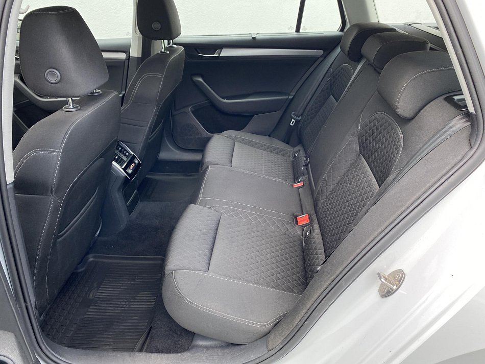 Škoda Superb III 2.0 TDi Style 4x4