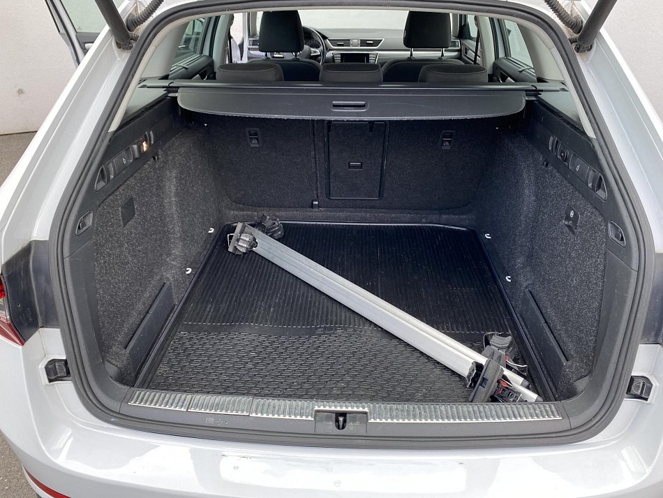 Škoda Superb III 2.0 TDi Style 4x4