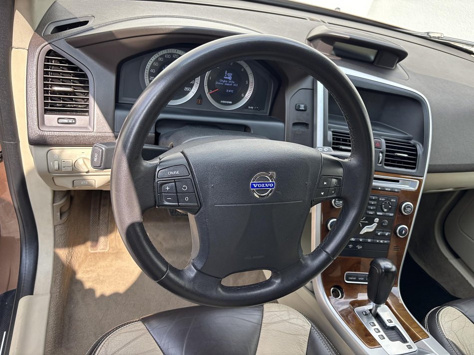 Volvo XC60 2.4 Summum 4x4
