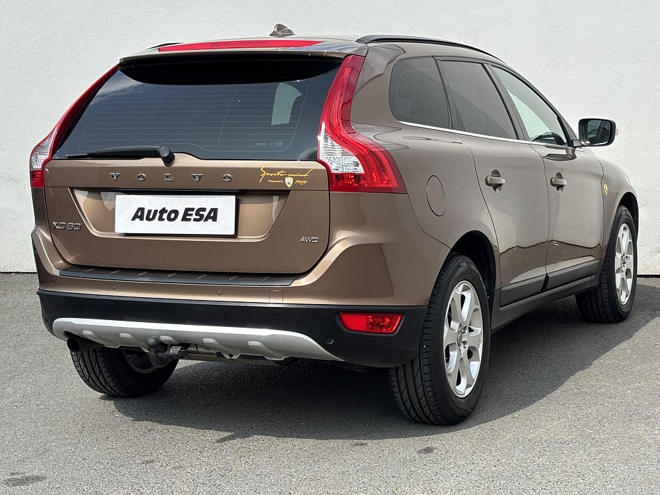 Volvo XC60 2.4 Summum 4x4