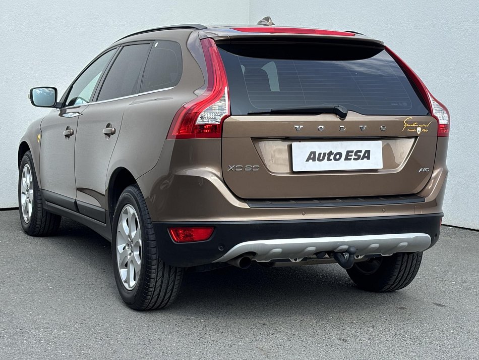 Volvo XC60 2.4 Summum 4x4