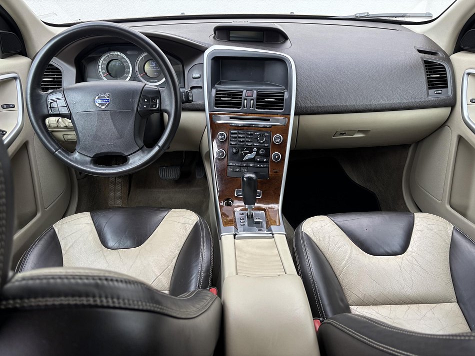 Volvo XC60 2.4 Summum 4x4