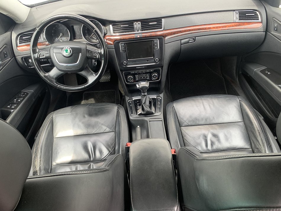Škoda Superb II 2.0 TDi Elegance