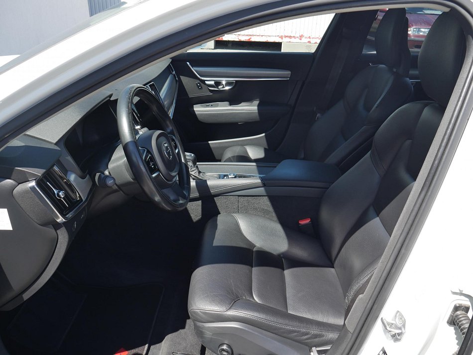 Volvo S90 2.0 D4 