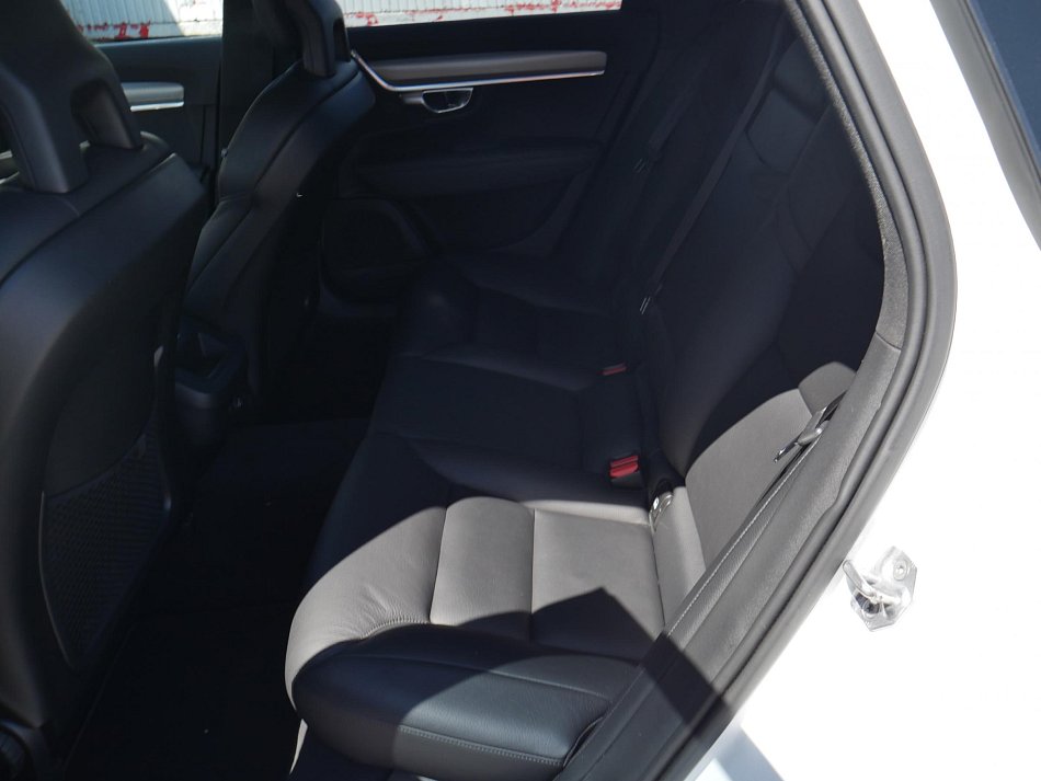 Volvo S90 2.0 D4 
