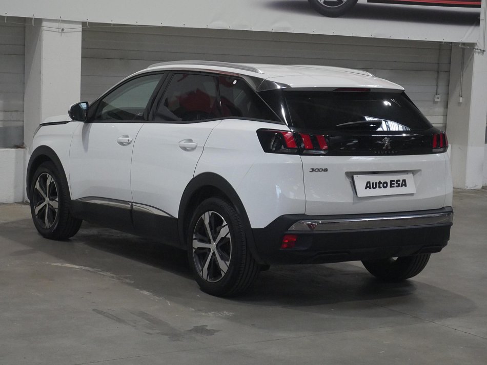 Peugeot 3008 1.2PT 