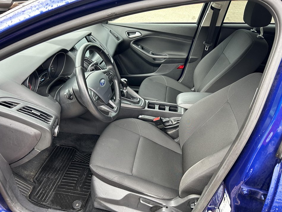 Ford Focus 1.0T 