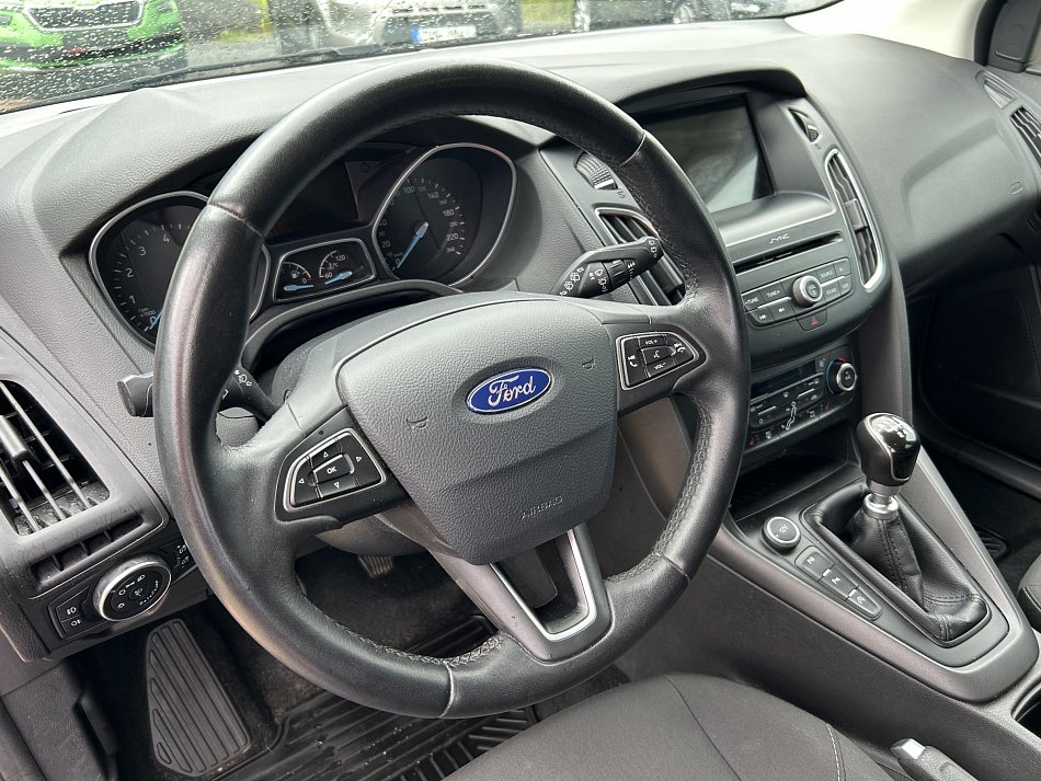Ford Focus 1.0T 