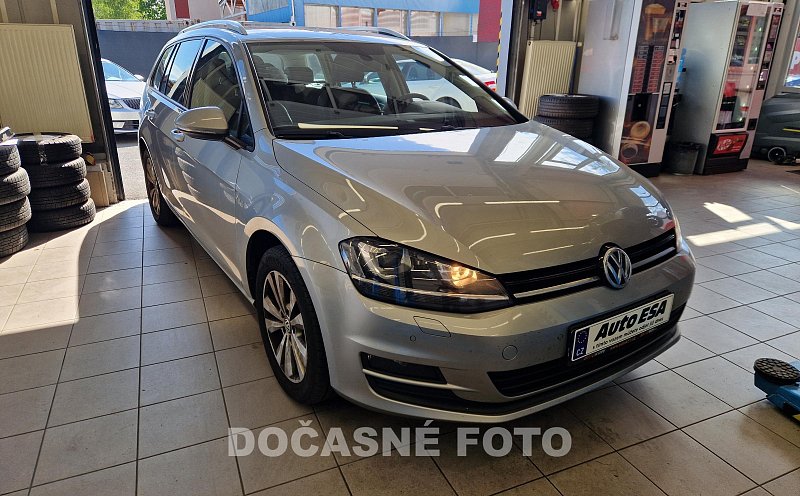 Volkswagen Golf 1.2 i 
