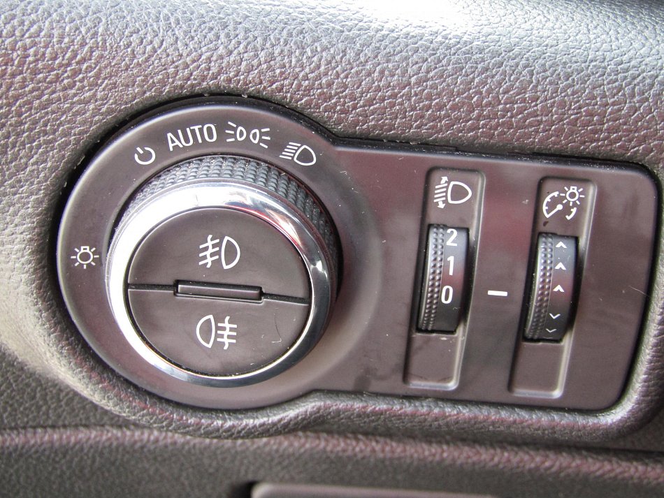 Opel Astra 1.6CDTi 