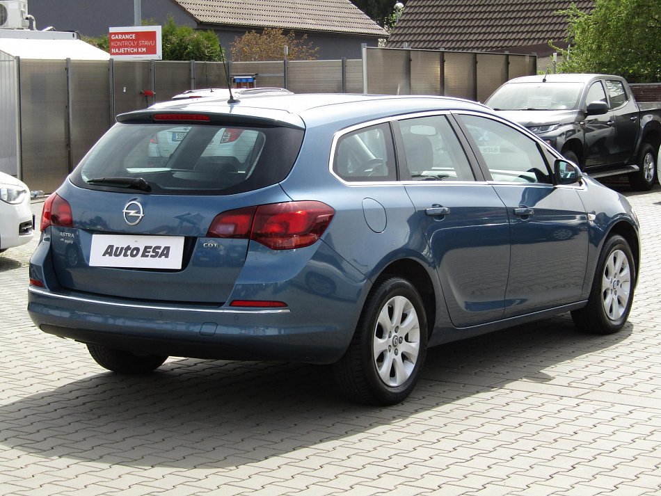 Opel Astra 1.6CDTi 
