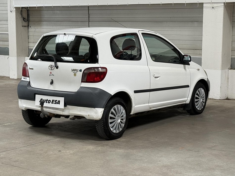 Toyota Yaris 1.0i 