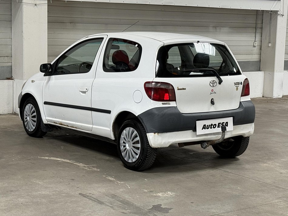 Toyota Yaris 1.0i 