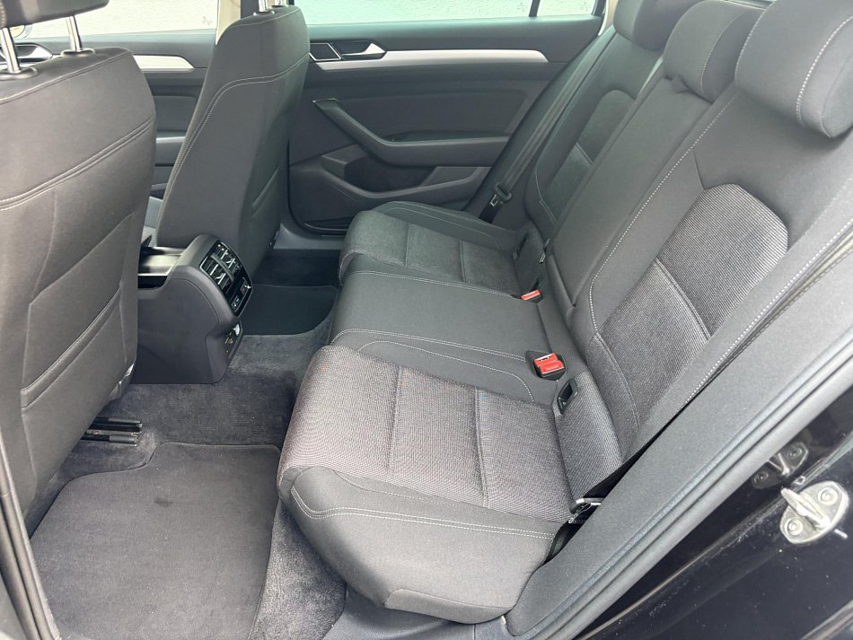 Volkswagen Passat 2.0 TDi Comfortline