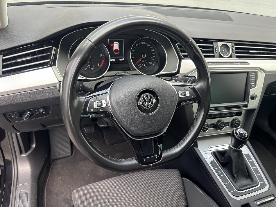 Volkswagen Passat 2.0 TDi Comfortline