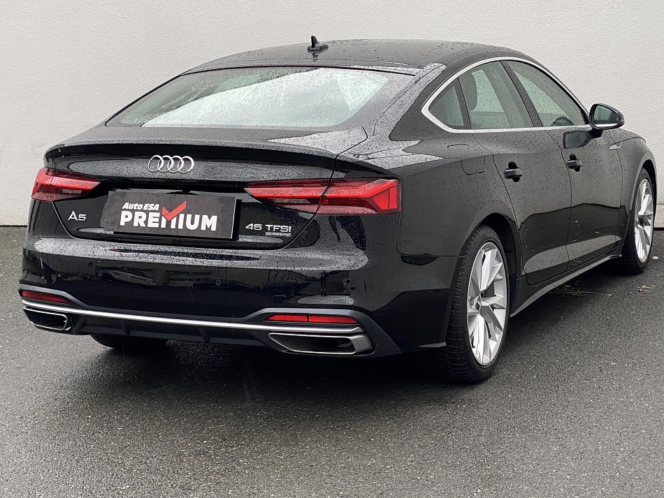 Audi A5 2.0TFSi  Quattro