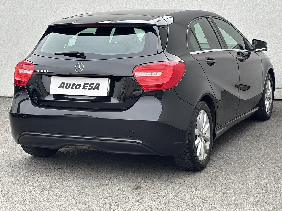 Mercedes-Benz Třída A 1.6i 