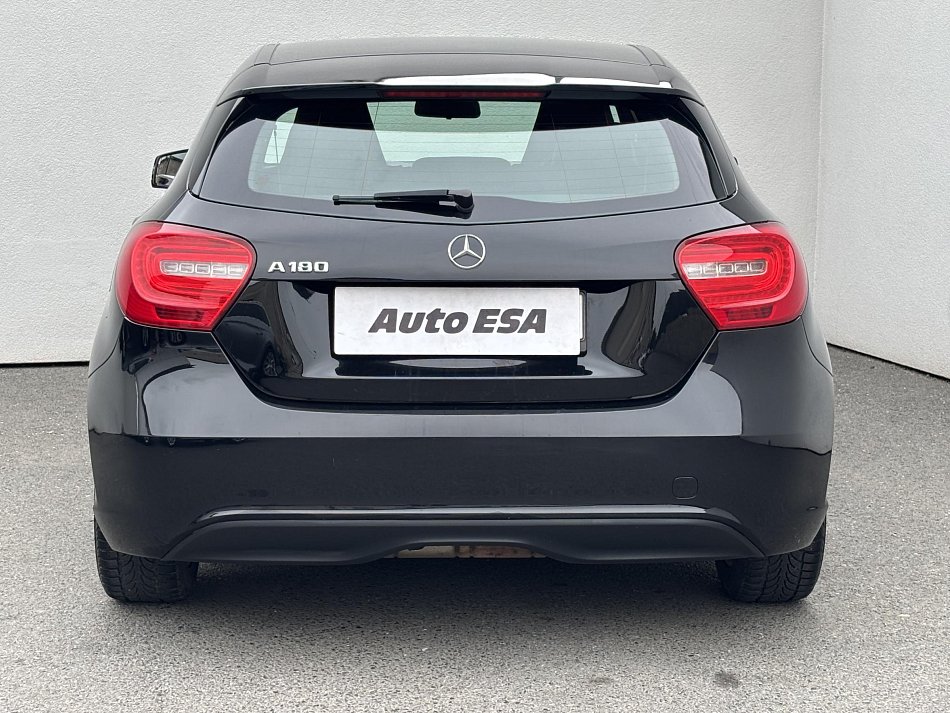 Mercedes-Benz Třída A 1.6i 