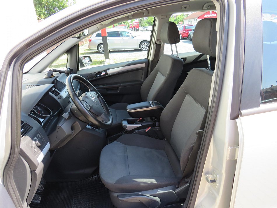 Opel Zafira 1.6i 