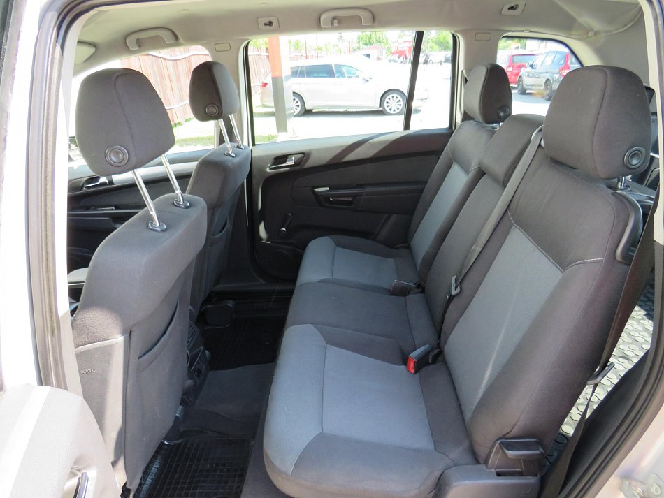 Opel Zafira 1.6i 