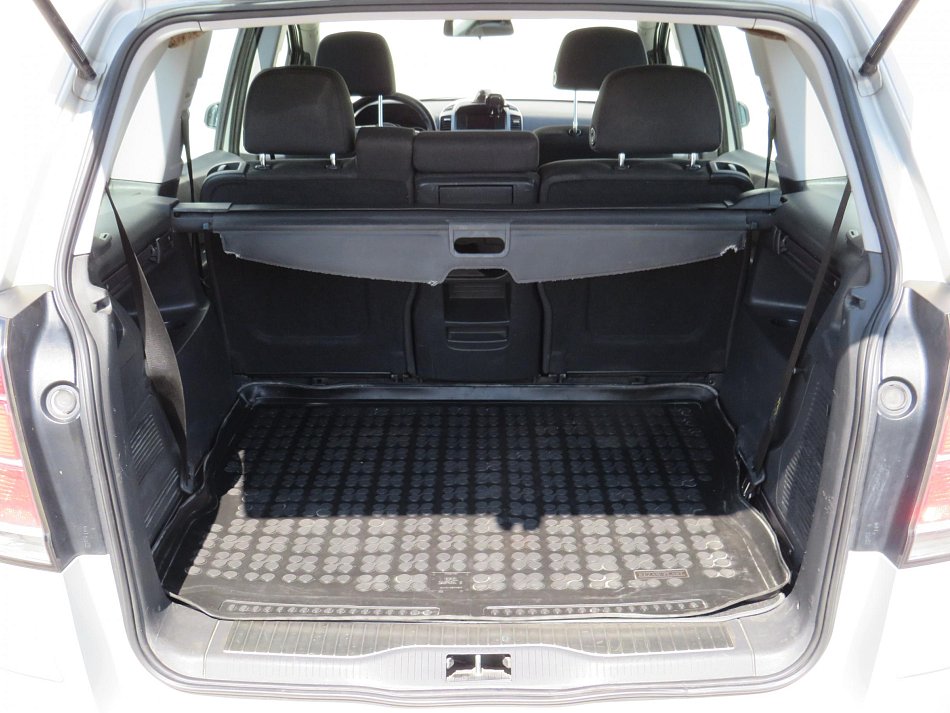 Opel Zafira 1.6i 