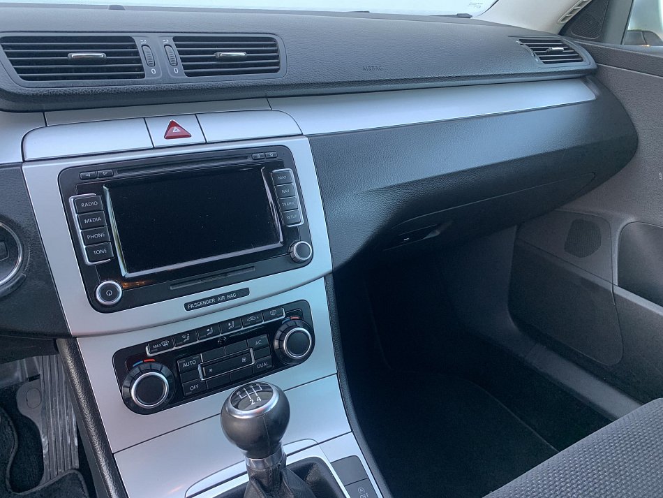 Volkswagen Passat 1.6 TDi Comfortline
