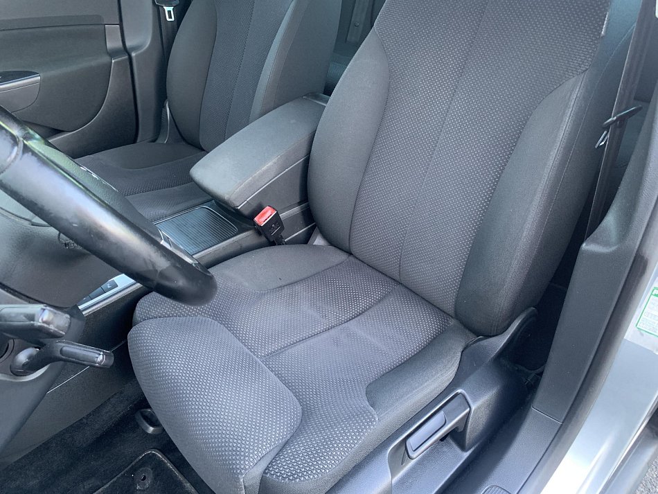 Volkswagen Passat 1.6 TDi Comfortline