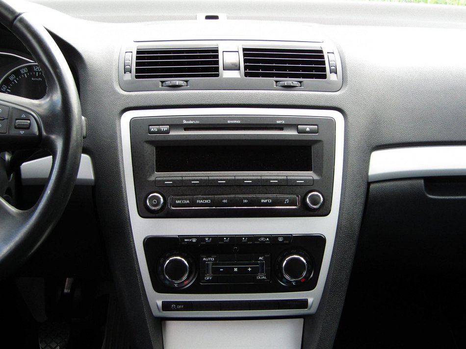 Škoda Octavia 1.6TDi Ambiente