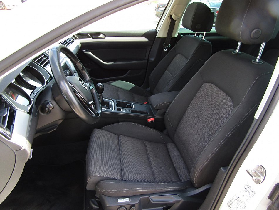 Volkswagen Passat 2.0 TDi Comfortline