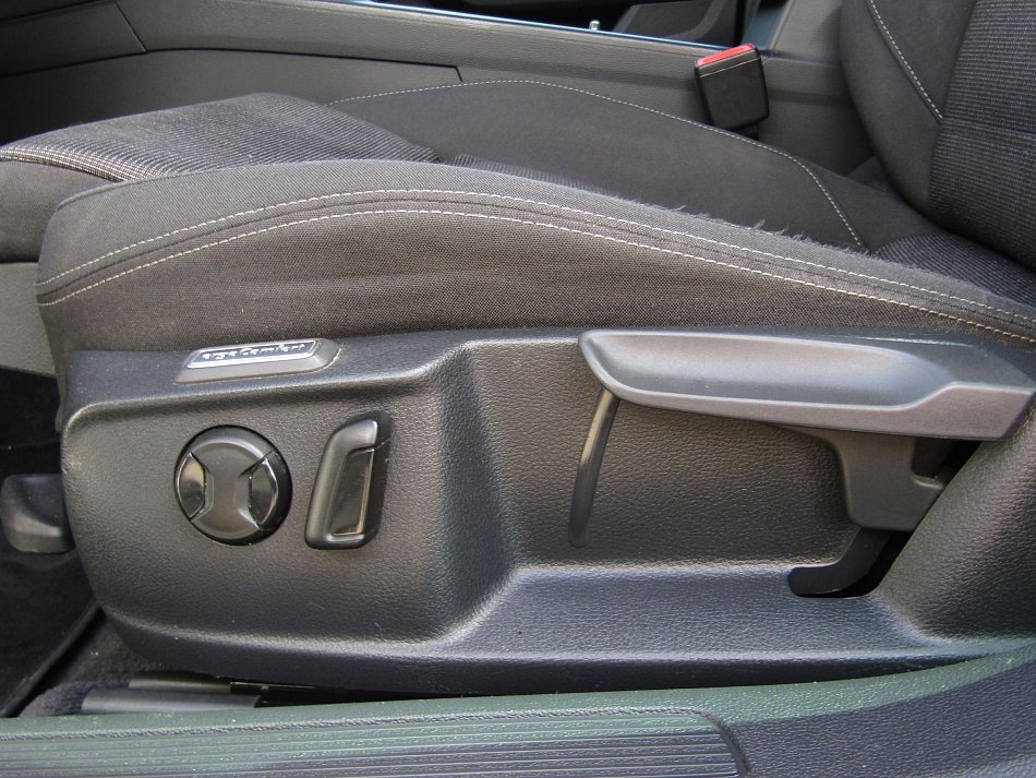 Volkswagen Passat 2.0 TDi Comfortline