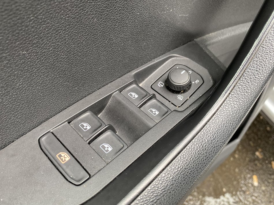 Škoda Karoq 1.0 TSi Ambition