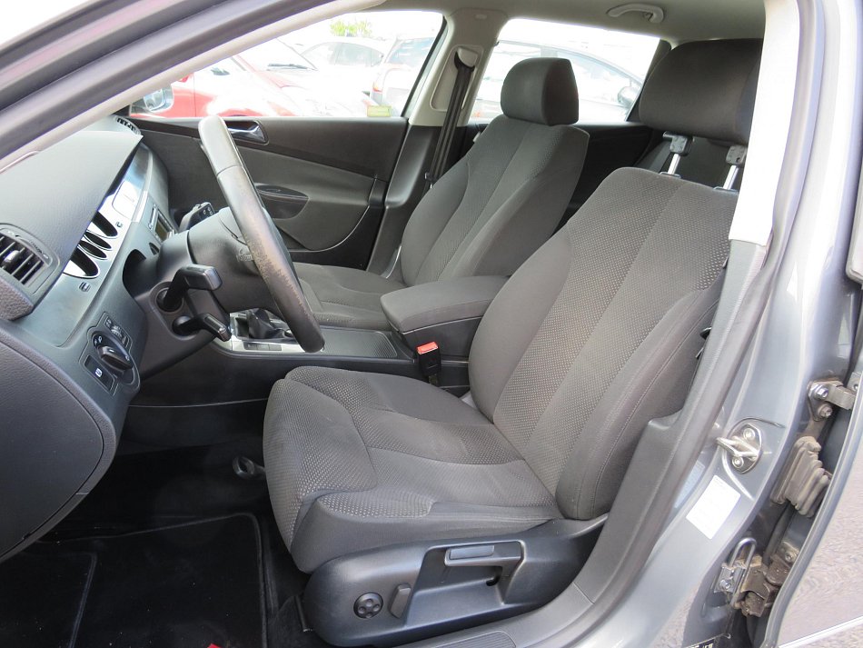 Volkswagen Passat 2.0 TDi 