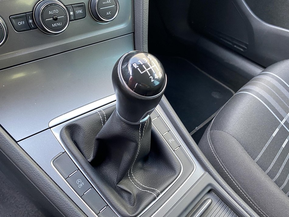 Volkswagen Golf 1.2 TSi Lounge