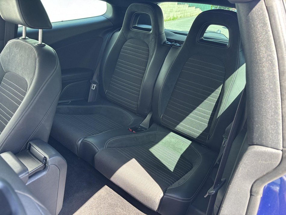 Volkswagen Scirocco 2.0 TSi Sport