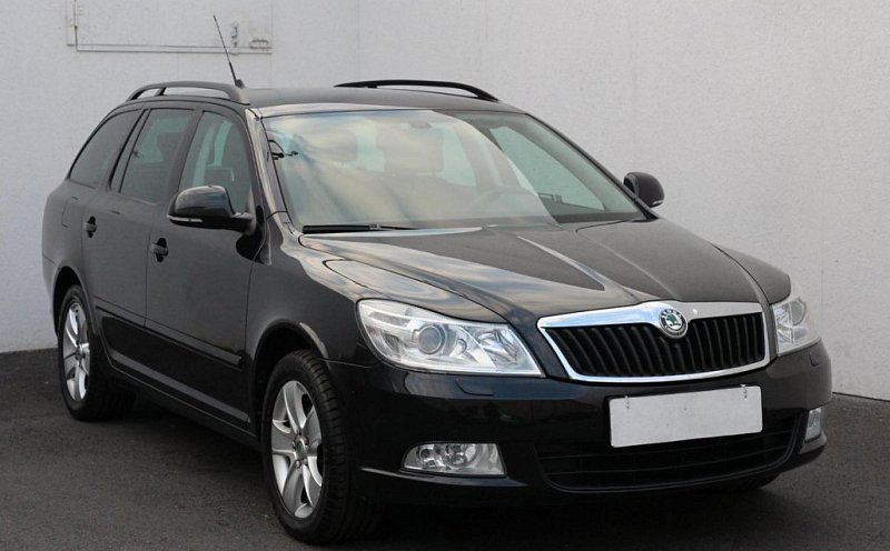 Škoda Octavia II 2.0 TDI Ambiente