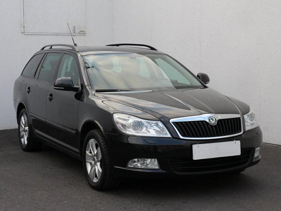 Škoda Octavia II 2.0 TDI Ambiente