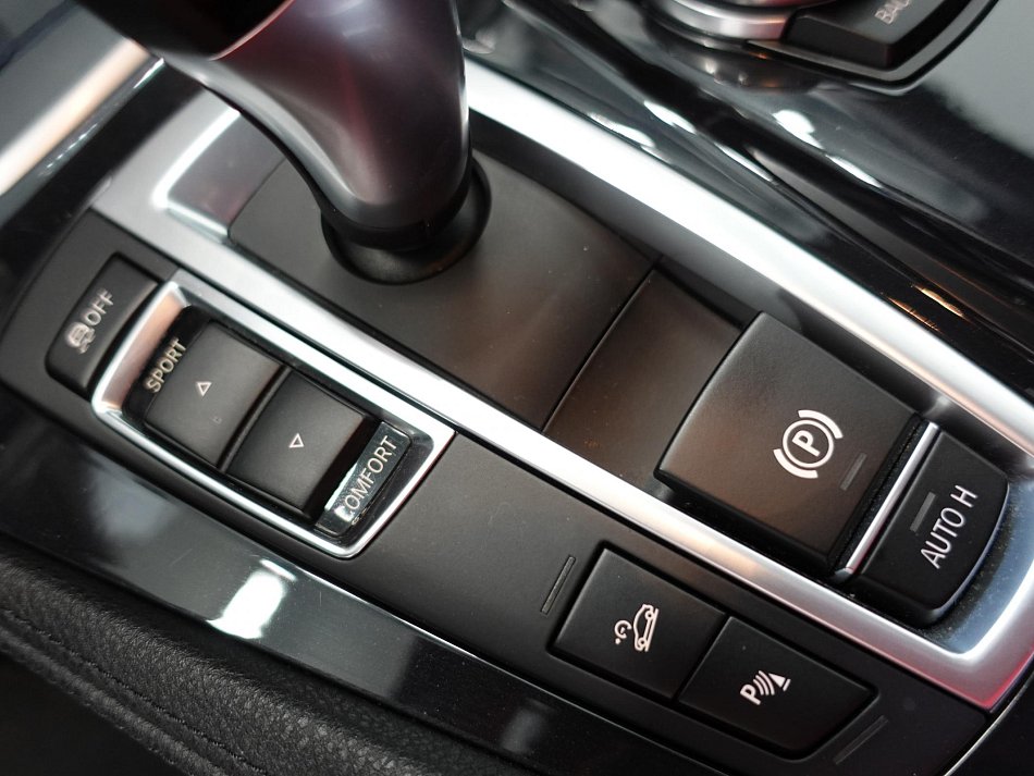 BMW Řada 5 2.0d  xDrive