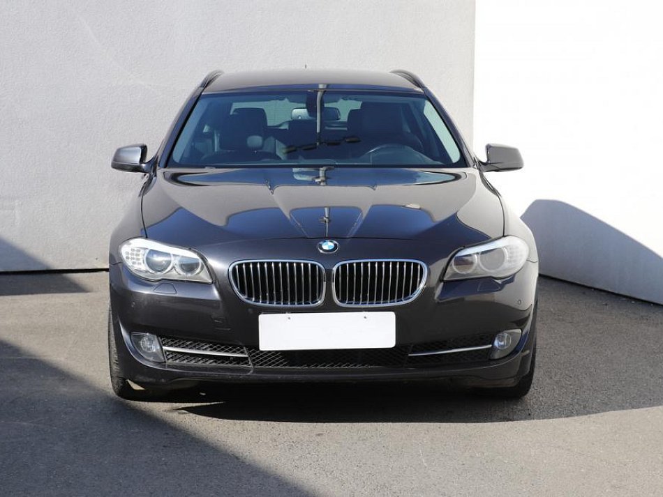 BMW Řada 5 530XD 