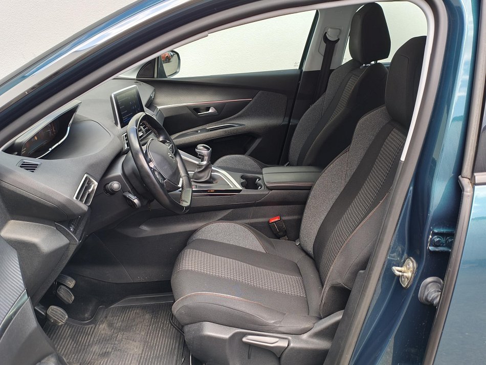 Peugeot 5008 1.5 HDi Active